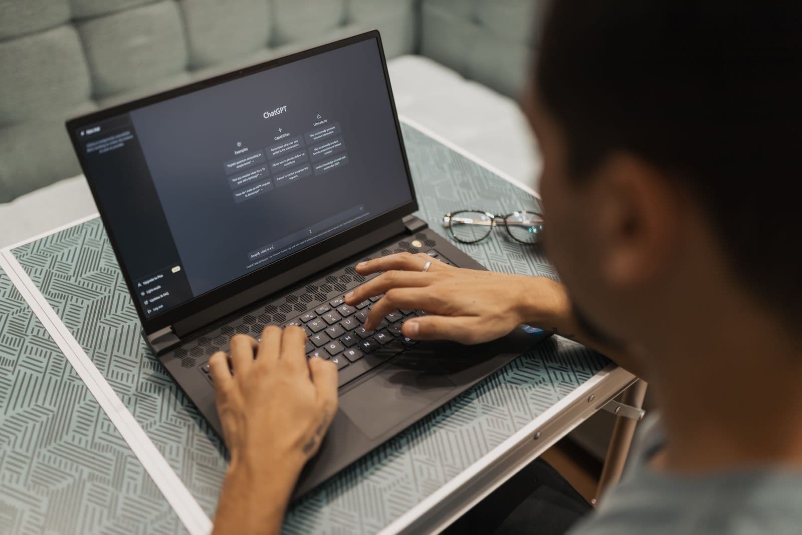 Using an AI assistant on a laptop